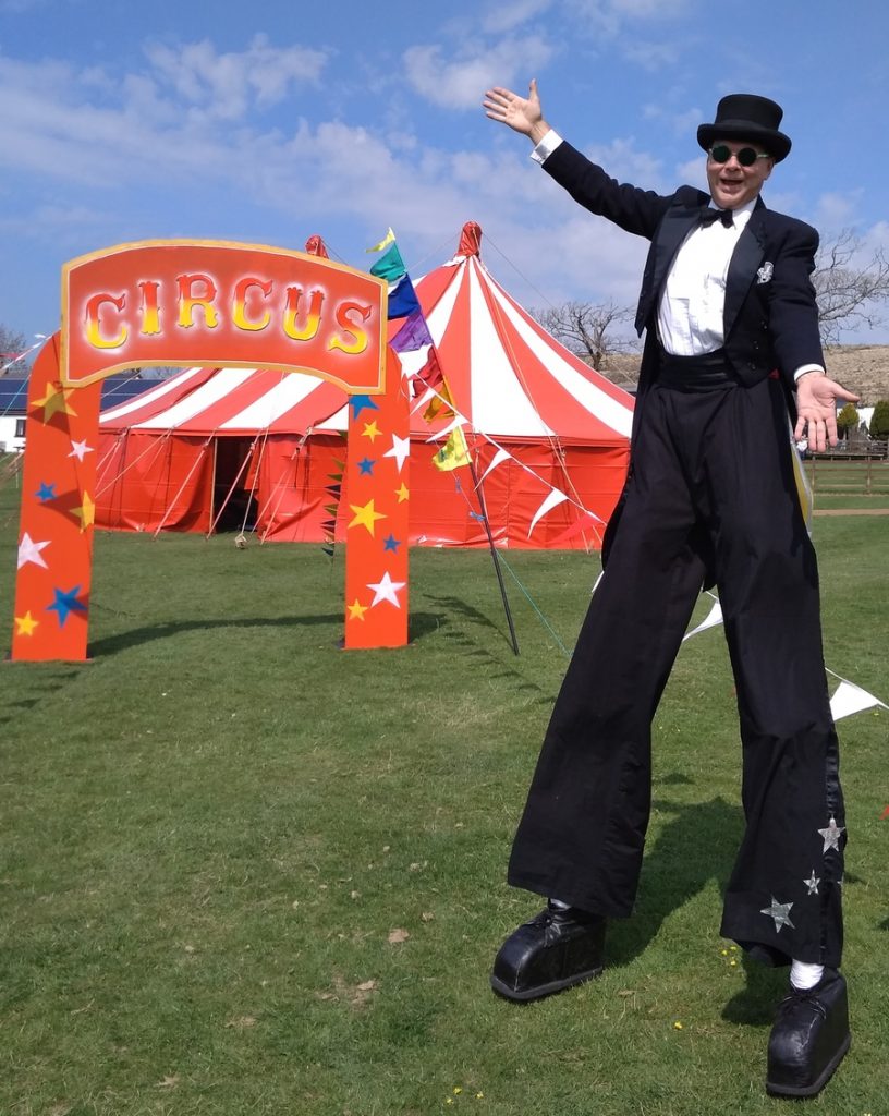 Jules Stilts April 2018 presents circus